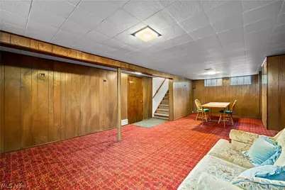 137 Lafayette Street, Elyria, OH 44035 - Photo 38