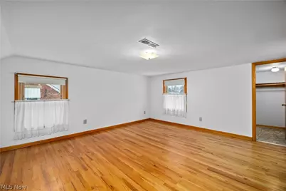 137 Lafayette Street, Elyria, OH 44035 - Photo 30