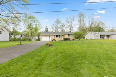 6987 White Oak Drive, Hubbard, OH 44425 - Photo 6