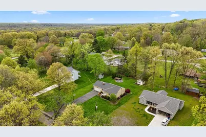 6987 White Oak Drive, Hubbard, OH 44425 - Photo 18