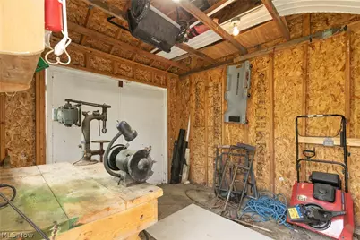 6987 White Oak Drive, Hubbard, OH 44425 - Photo 42