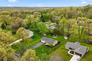 6987 White Oak Dr, Hubbard, OH 44425 - Photo 14