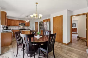 730 McKee Trail, Hinckley, OH 44233 - Photo 12