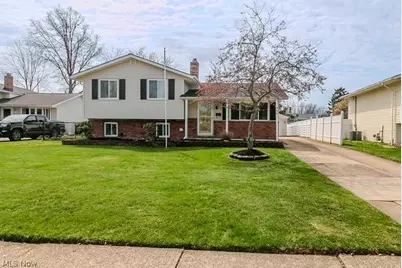 466 Waterbury Road, Eastlake, OH 44095 - Photo 4