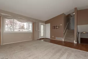 466 Waterbury Rd, Eastlake, OH 44095 - Photo 12