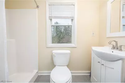 105 Country Club Drive, Marietta, OH 45750 - Photo 32