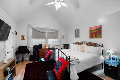 71 Haskell Drive, Bratenahl, OH 44108 - Photo 24