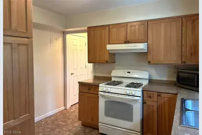 2514 Red Fox Pass, Willoughby Hills, OH 44094 - Photo 6