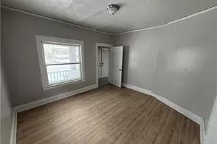 1028 E 146th St, Loveland, OH 44110 - Photo 4