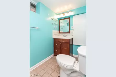 28855 Hazel Avenue, Wickliffe, OH 44092 - Photo 32