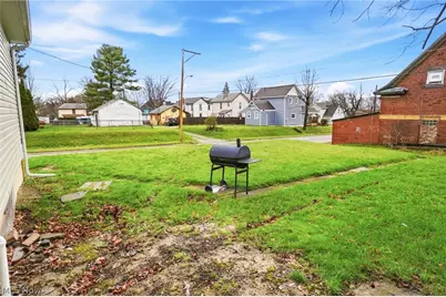 900 S Seneca Avenue, Alliance, OH 44601 - Photo 6