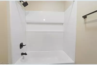 900 S Seneca Avenue, Alliance, OH 44601 - Photo 24