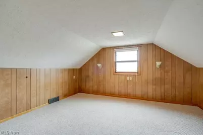5918 Mapledell Street, Canton, OH 44718 - Photo 36