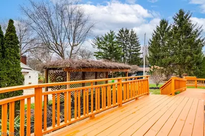 5918 Mapledell Street, Canton, OH 44718 - Photo 10