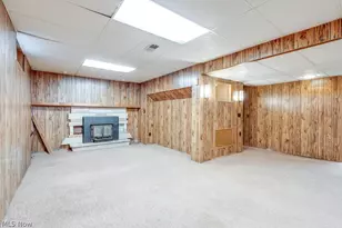 5918 Mapledell St, Canton, OH 44718 - Photo 40