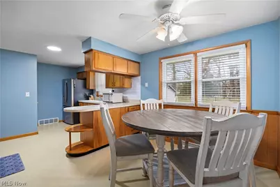 1437 Westwood Drive, Lorain, OH 44053 - Photo 6