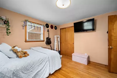 1437 Westwood Drive, Lorain, OH 44053 - Photo 16