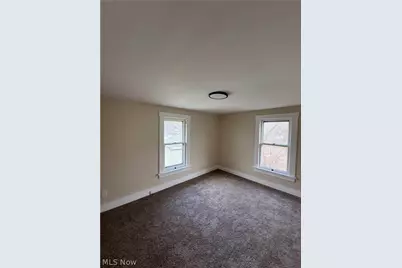 2213 17th Street NE, Canton, OH 44705 - Photo 6