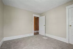 430 W Oxford St, Alliance, OH 44601 - Photo 18