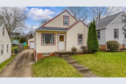 1614 Colonial Boulevard NE, Canton, OH 44714 - Photo 38