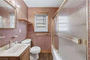 1614 Colonial Blvd NE, Canton, OH 44714 - Photo 14