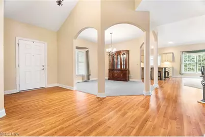 2041 Penhurst Circle NE, North Canton, OH 44720 - Photo 6