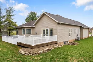 2041 Penhurst Cir NE, North Canton, OH 44720 - Photo 2