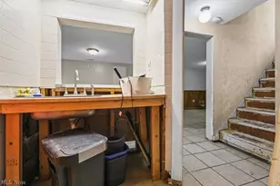 1865 9th St SW, Akron, OH 44314 - Photo 18