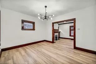 13910 Bartlett Ave, Loveland, OH 44120 - Photo 10