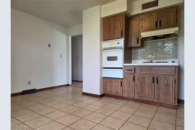 238 Meadowbrook Drive, Steubenville, OH 43953 - Photo 24