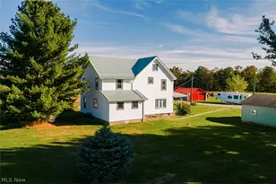 15 Glecoe Rd SW, Dellroy, OH 44620 - Photo 2