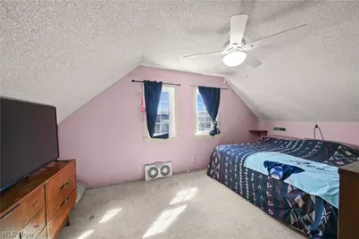 2452 Clara Street, Cuyahoga Falls, OH 44221 - Photo 18