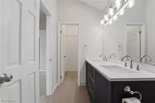 9211 Sugarbush Dr, Mentor, OH 44060 - Photo 14