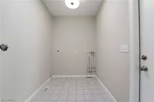 9211 Sugarbush Dr, Mentor, OH 44060 - Photo 22