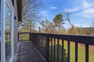 9211 Sugarbush Dr, Mentor, OH 44060 - Photo 16