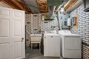 6094 Emerald St, North Ridgeville, OH 44039 - Photo 30