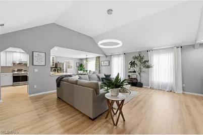 39292 Camelot Way, Avon, OH 44011 - Photo 10