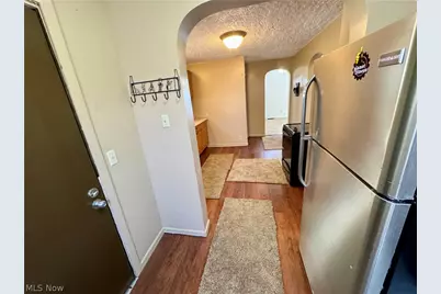 909 Clarendon Avenue SW, Canton, OH 44710 - Photo 14