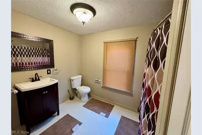 909 Clarendon Avenue SW, Canton, OH 44710 - Photo 22