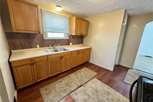 909 Clarendon Ave SW, Canton, OH 44710 - Photo 16