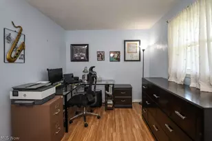 17997 Hillcrest Dr, Lake Milton, OH 44429 - Photo 28