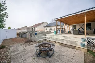 316 Creekside Rd SE, New Philadelphia, OH 44663 - Photo 6