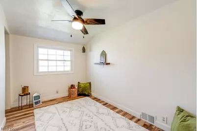 22 Van Doren Drive, Cuyahoga Falls, OH 44221 - Photo 20