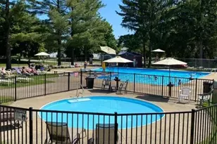 22 Van Doren Dr, Cuyahoga Falls, OH 44221 - Photo 4