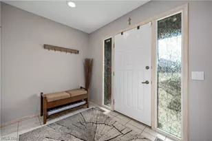 33017 Hidden Hollow Ct, North Ridgeville, OH 44039 - Photo 6