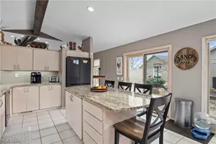 33017 Hidden Hollow Ct, North Ridgeville, OH 44039 - Photo 12