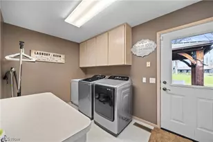 33017 Hidden Hollow Ct, North Ridgeville, OH 44039 - Photo 22