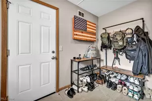 27 Kenilworth Ave, Painesville, OH 44077 - Photo 32