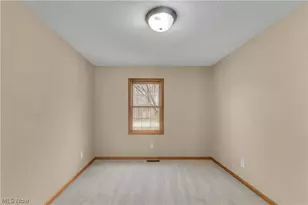 586 Abbe Rd, Sheffield Lake, OH 44054 - Photo 26