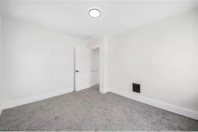 8614 Bancroft Avenue, Loveland, OH 44105 - Photo 20